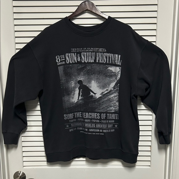 Hollister Washed Black Sun & Surf Festival Crewneck Sweatshirt - Picture 1 of 4
